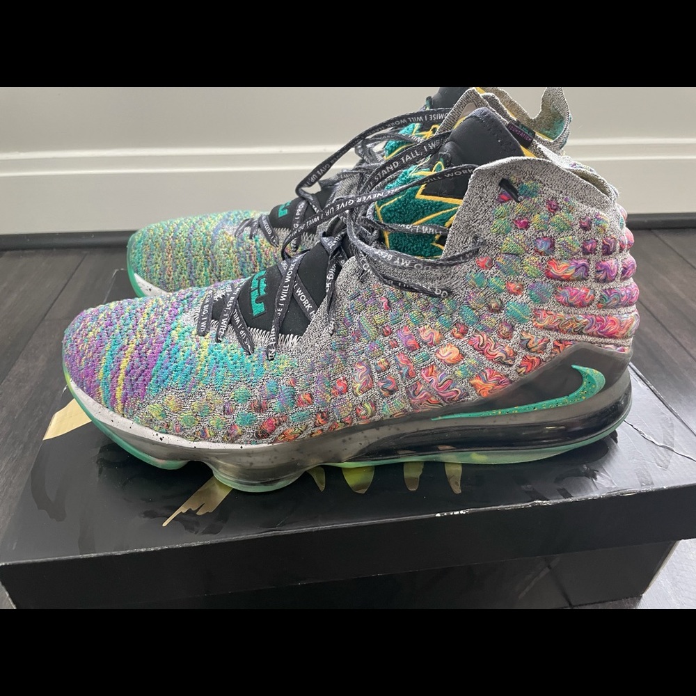Lebron 17